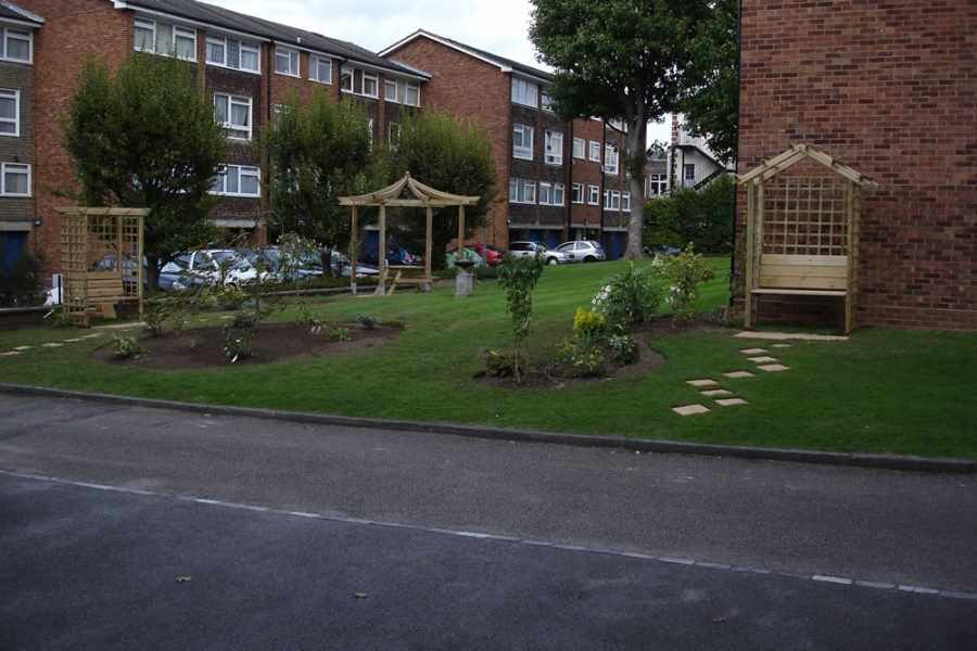 Grounds Maintenance London GraftinGardeners